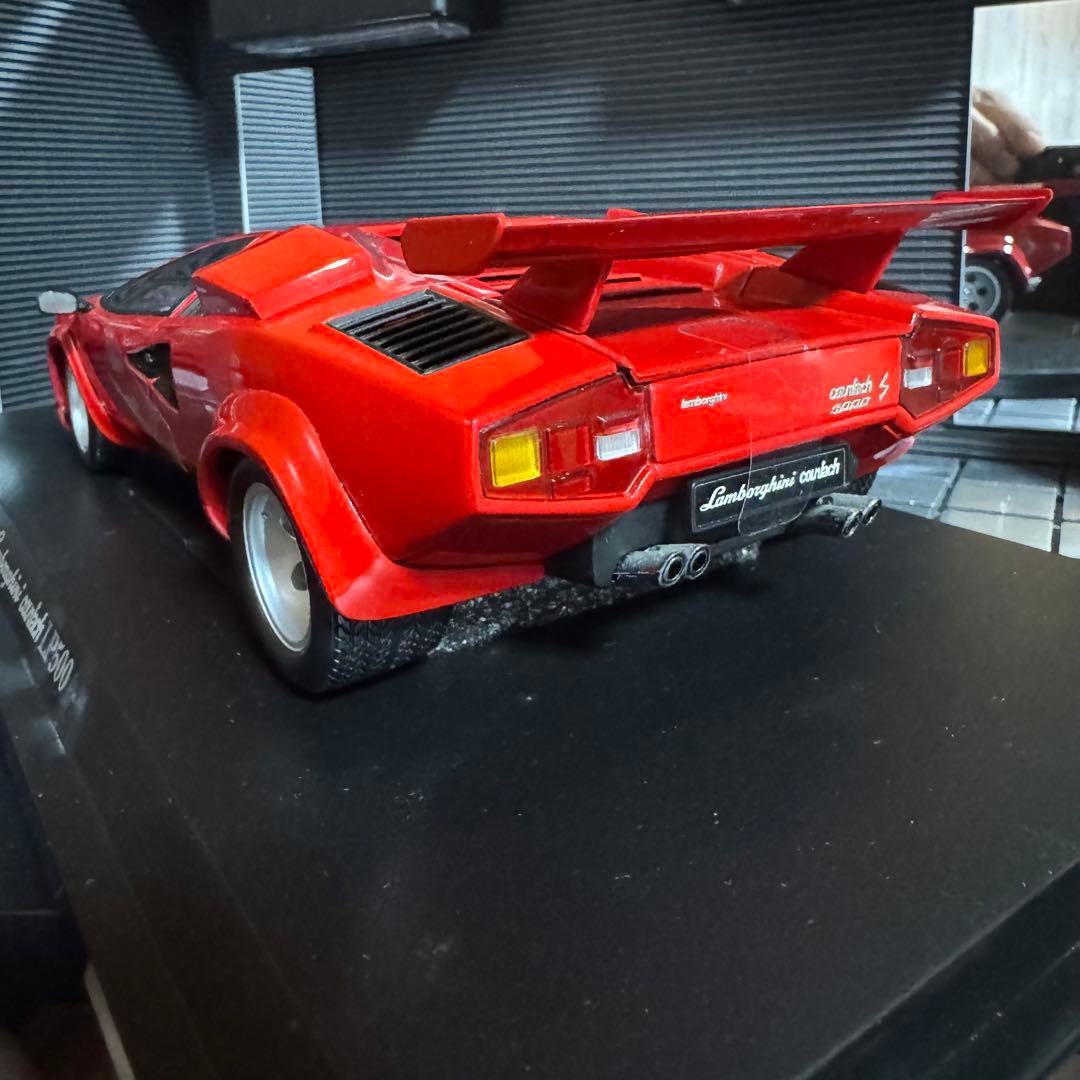 絶版未展示品 京商 1/18 ランボルギーニ カウンタック LP500 レッド