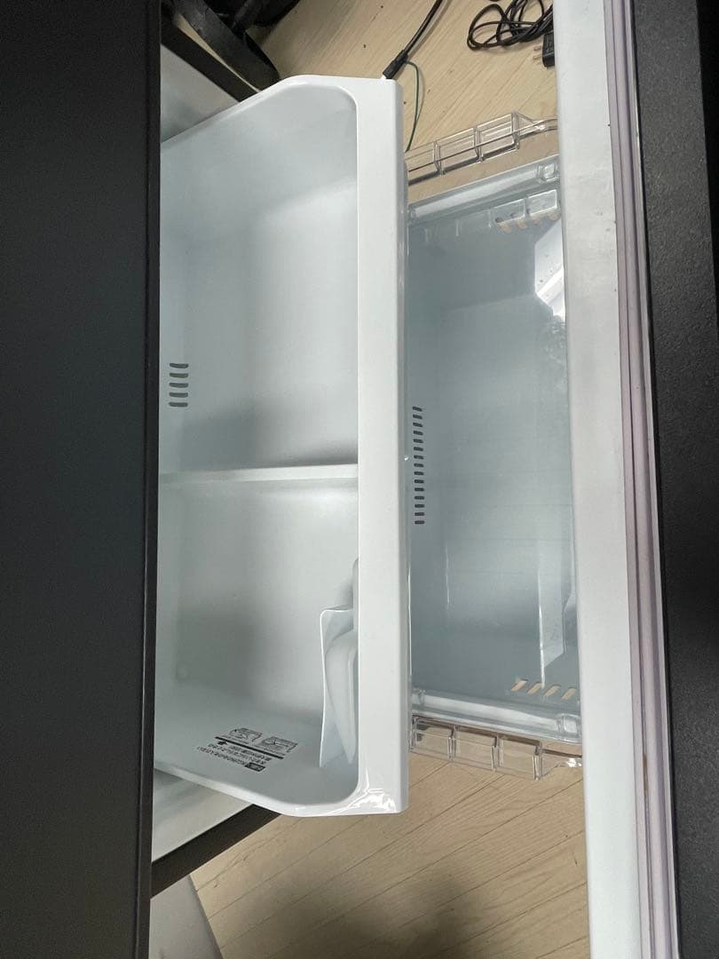 TOSHIBA GR-T33SC (KZ) 冷蔵庫 382L ブラック