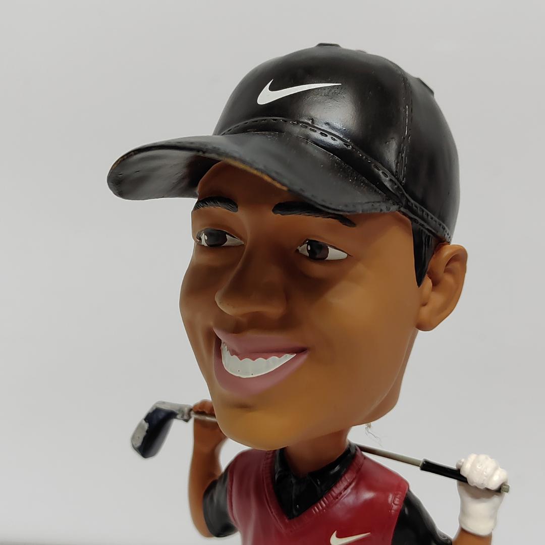 ナイキ タイガーウッズ フィギュア ボブルヘッド レア 希少 m1190