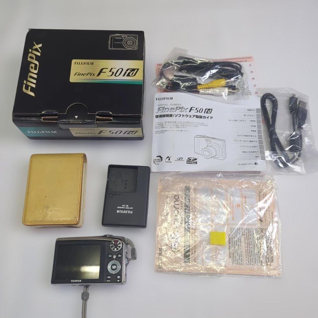 Fujifilm FinePix F50fd デジタルカメラ　ジャンク品