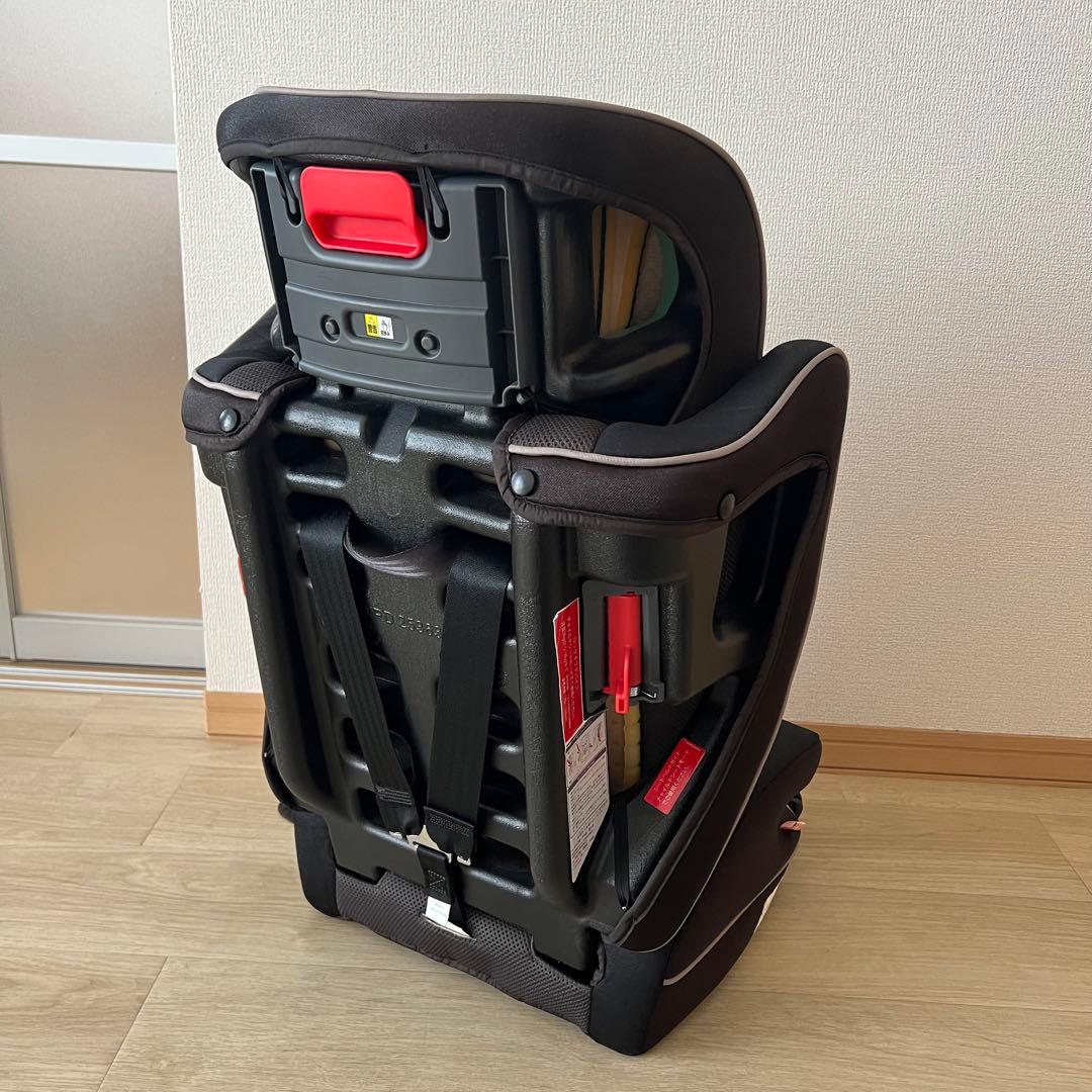 エアグルーヴ プレミアム AD アップリカ　チャイルドシート ジュニアシート