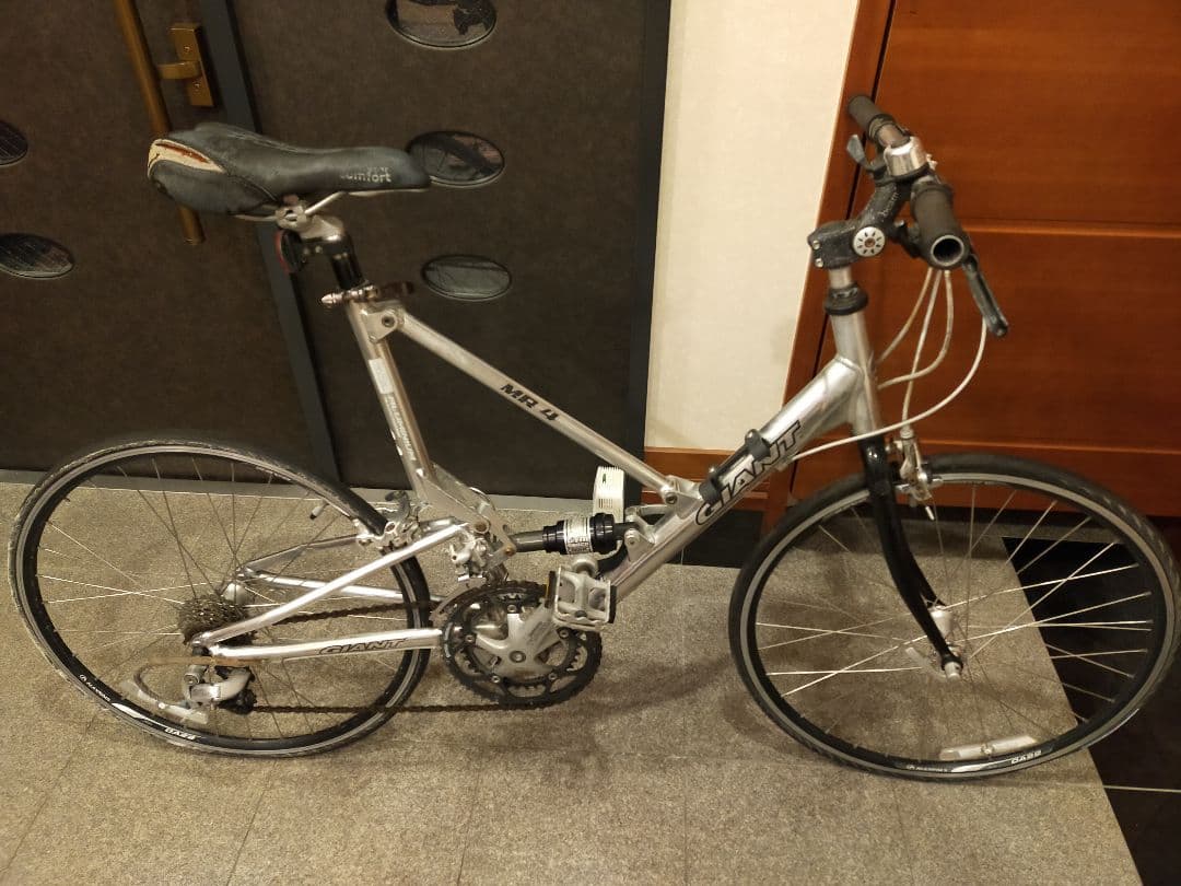 GIANT MR-4 生産終了16速 シルバー 24インチ ミニベロ 輪行袋付