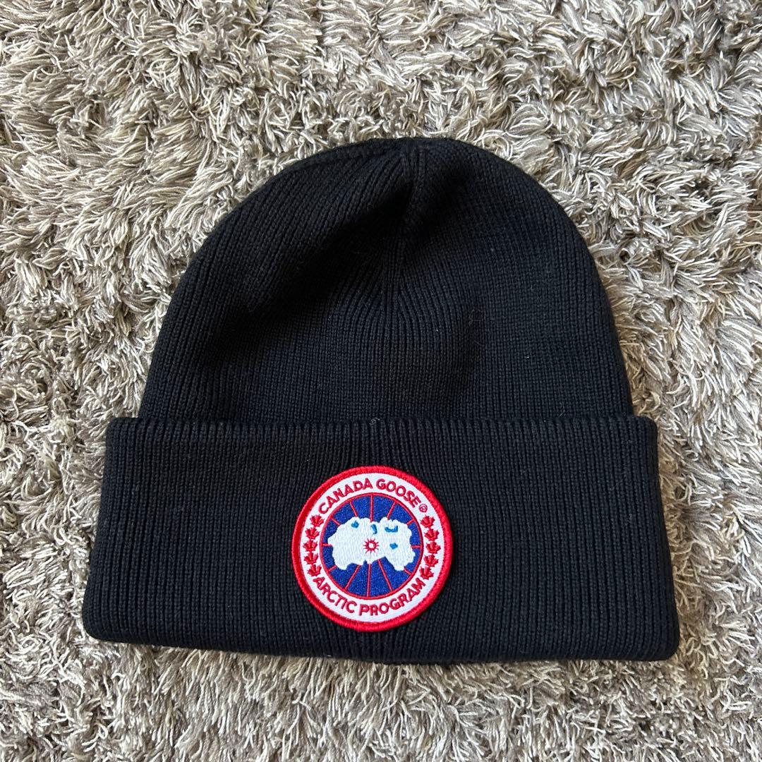 カナダグース　ニット帽　ビーニー