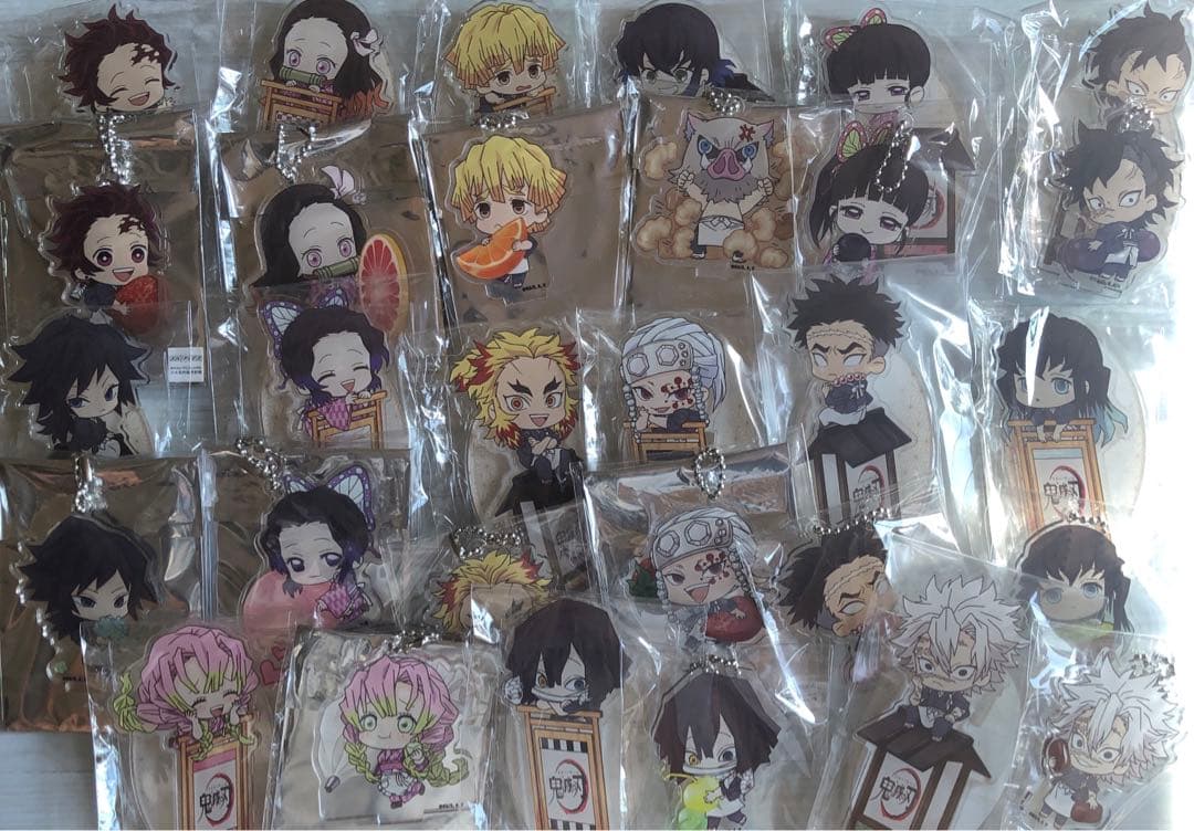 鬼滅の刃　コラボカフェ本舗　きゃらドリ　アクリルスタンド　アクリルキーホルダー