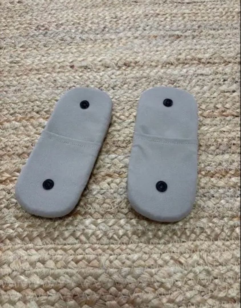 【新品パーツ有り！】エールべべ チャイルドシート クルットRウィ ベージュ