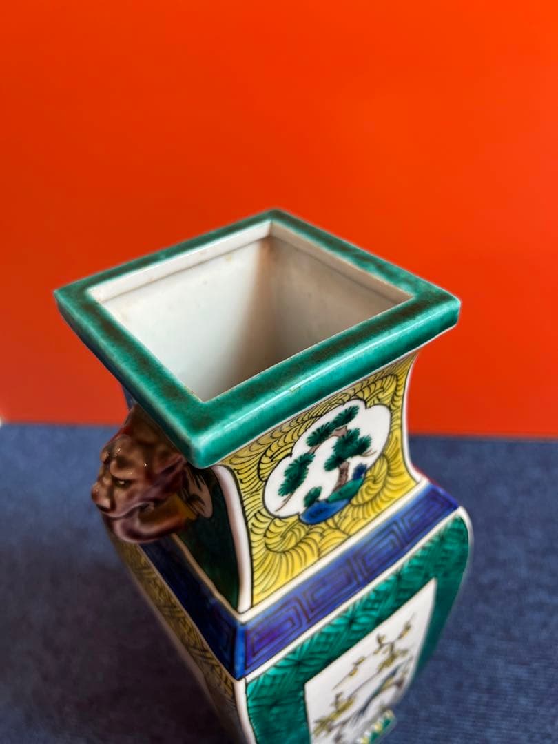 1063  九谷焼　色絵花瓶　花鳥図案　時代物