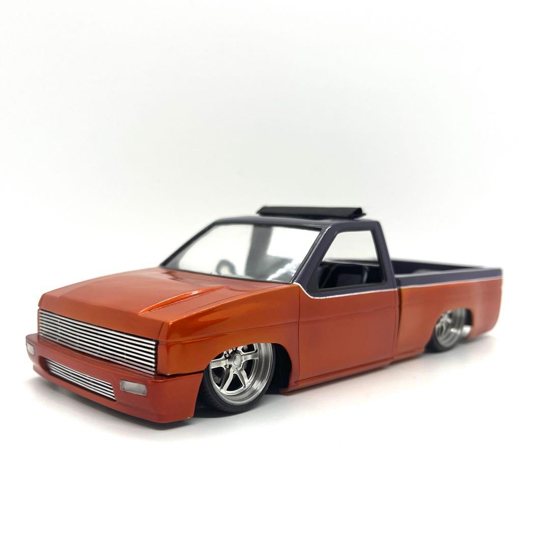 【完成品】アオシマ 1/24 ニッサン D21