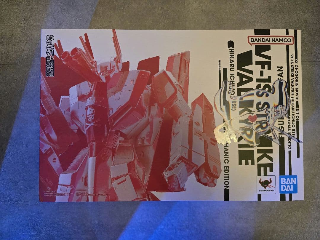 DX超合金 VF-1S ストライクバルキリー メカニック&ミサイルセット