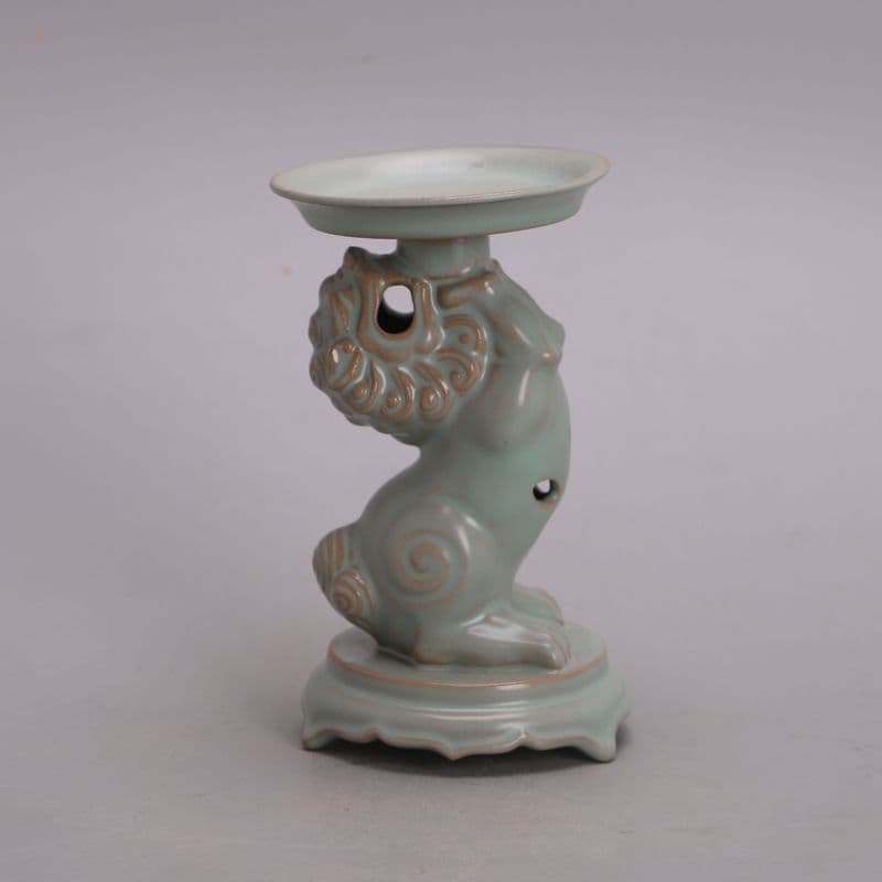 宋汝窯青釉鉄胎獅子油灯  装飾品 現代工芸品 美術品 置物