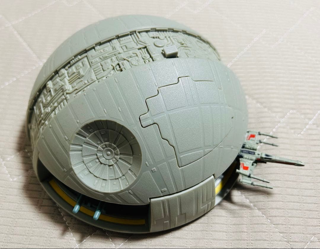 スターウォーズ　ミニチュアフィギュア　ルーク　レイア　ハンソロ　ダースベイダー等