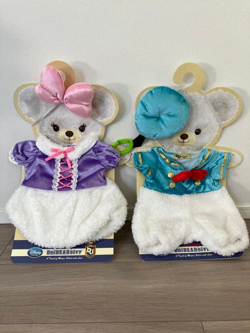 新品UniBEARsity ユニベア　コスチューム　ドナルド・デイジー2体セット