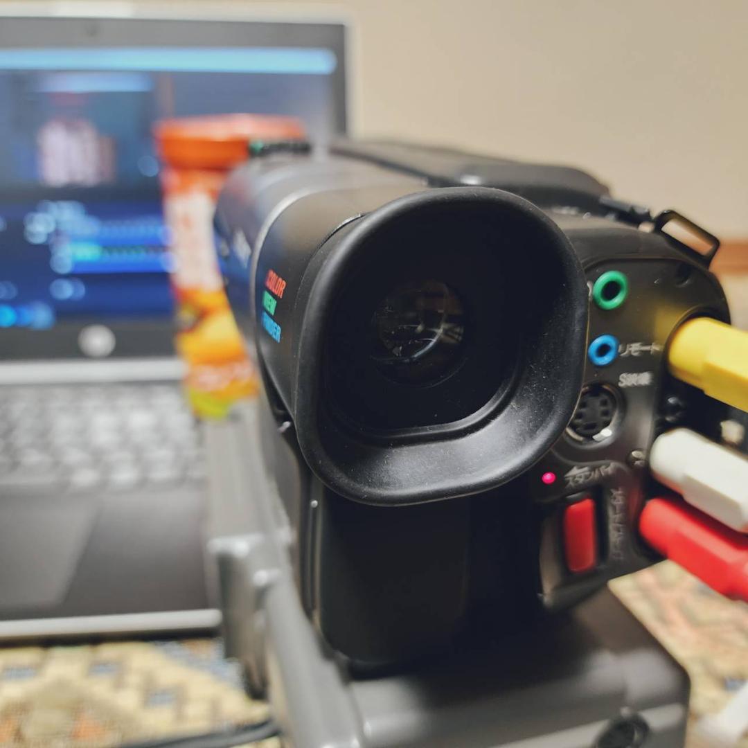 【動作確認済】SONY 高画質 Hi8 8ミリ ビデオカメラ CCD-TR3