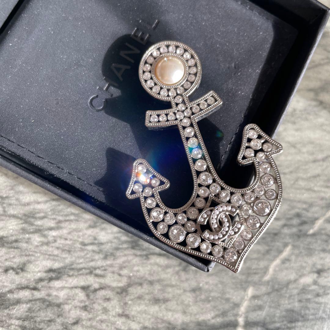 最終SALE！！CHANEL ブローチ 碇 パール ロゴ レア 希少 本物