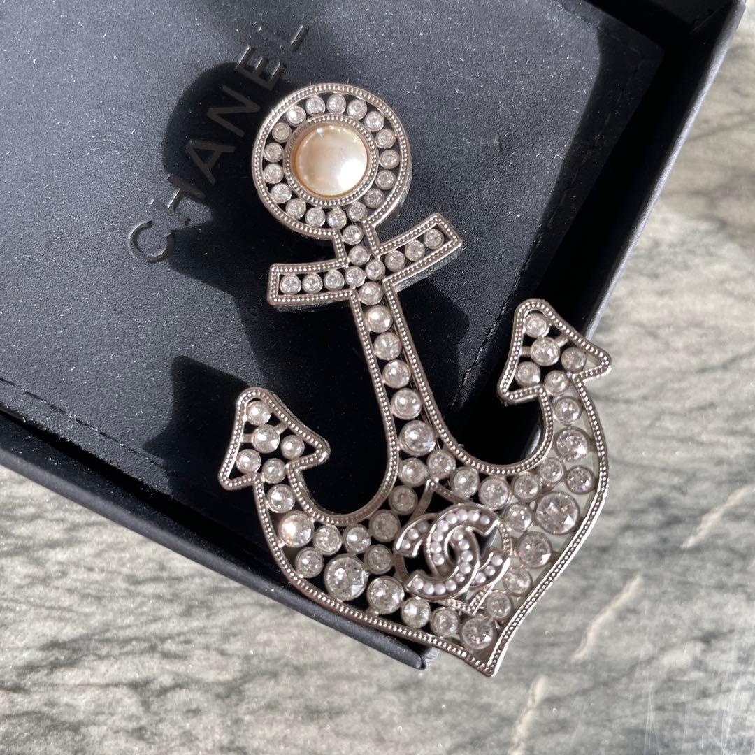 最終SALE！！CHANEL ブローチ 碇 パール ロゴ レア 希少 本物