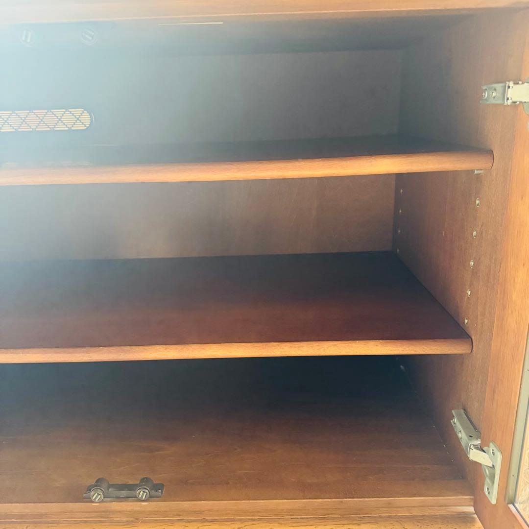 美品★カリモク サイドボード リビングボード キャビネット TVボード　飾棚