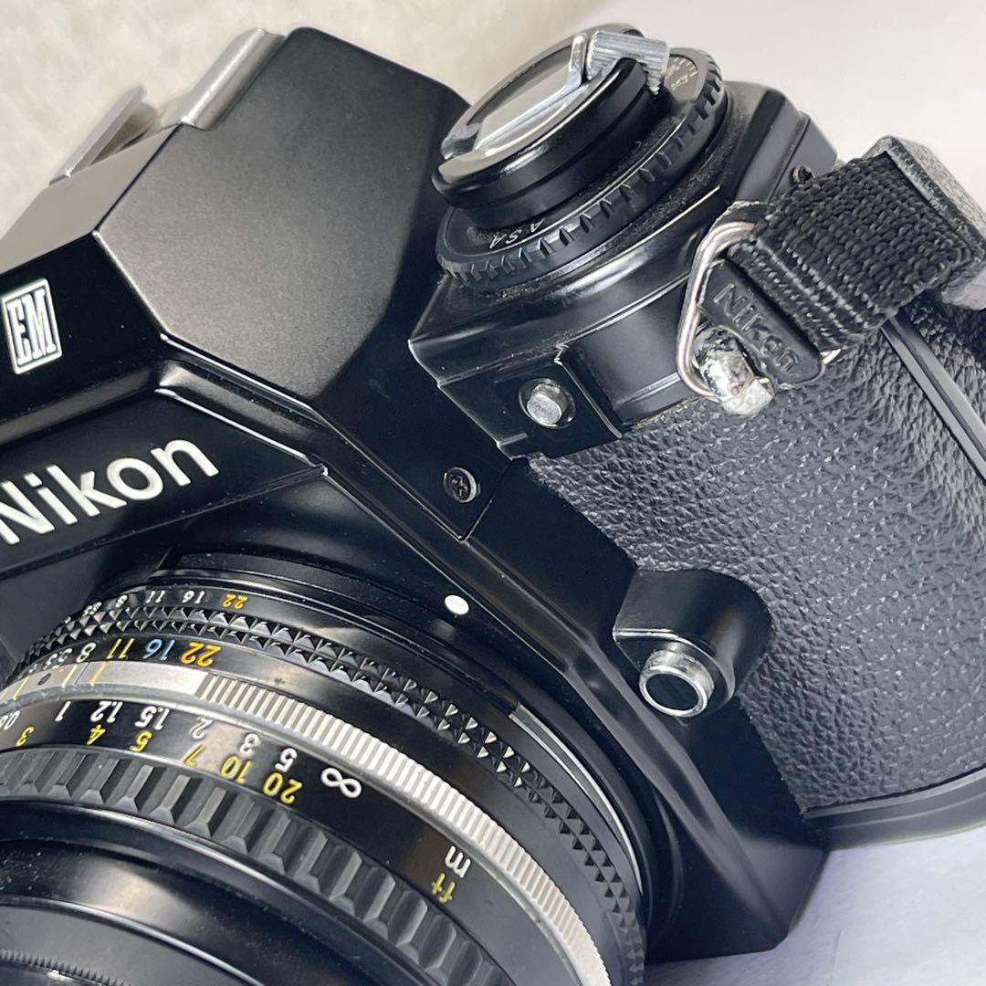 A830⭐︎美品 Nikon EM 一眼レフ フィルムカメラ 50㎜ レンズ付