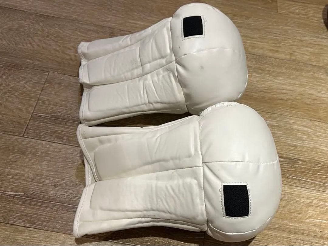 Battle Fitness ボクシンググローブ 赤 白