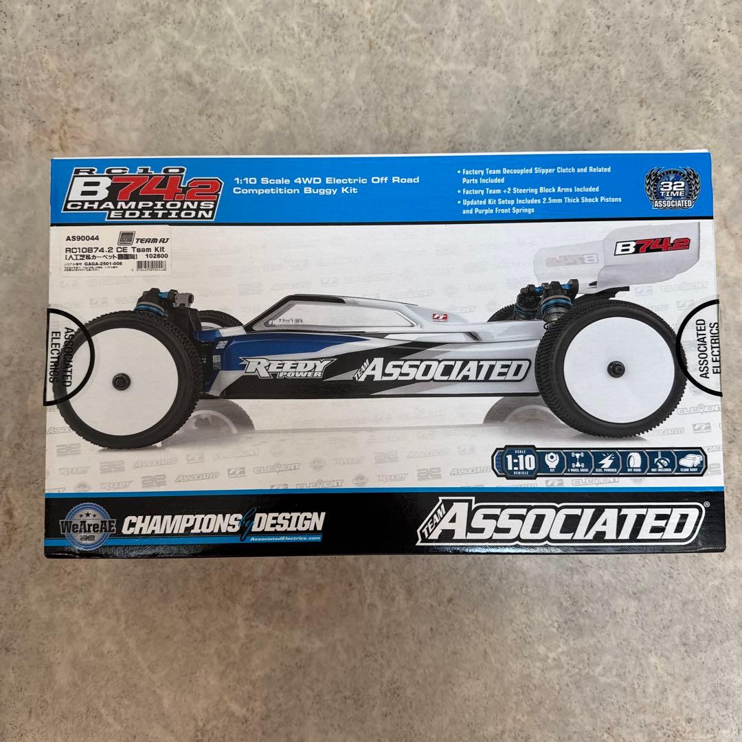 アソシRC10 B74.2 CE 4WD バギー 組立済みシャーシ(メカ無し)