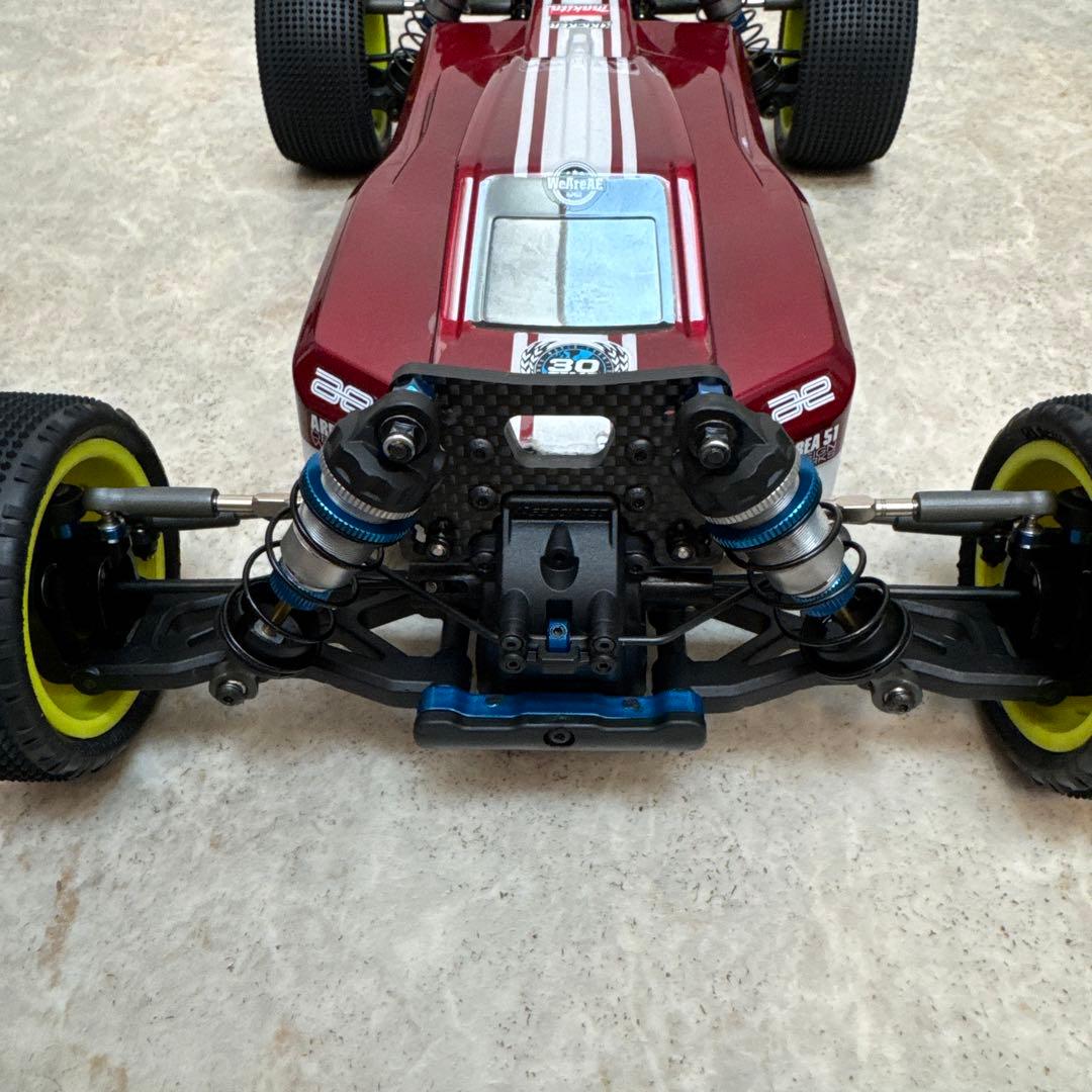 アソシRC10 B74.2 CE 4WD バギー 組立済みシャーシ(メカ無し)