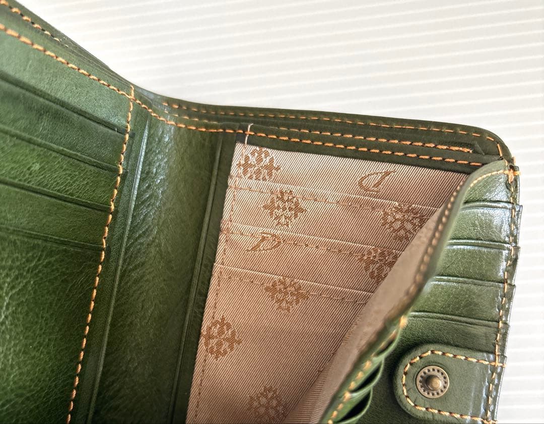 【新品】 Dakota 折り財布 リリーウォ 定価￥18150 ダコタ