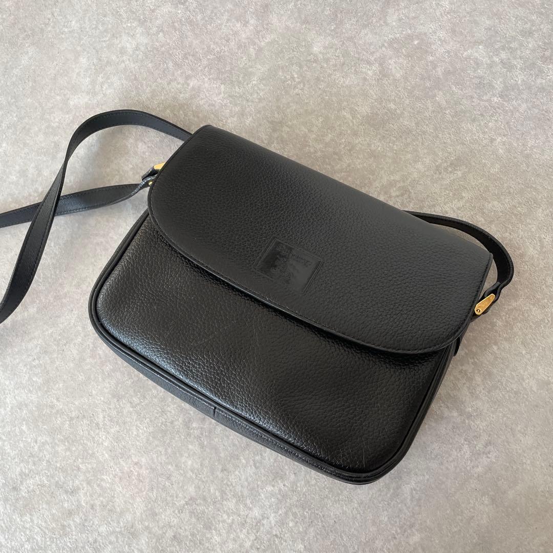 美品 バーバリーズ レザー ショルダーバッグ フラップ ノバチェック 黒