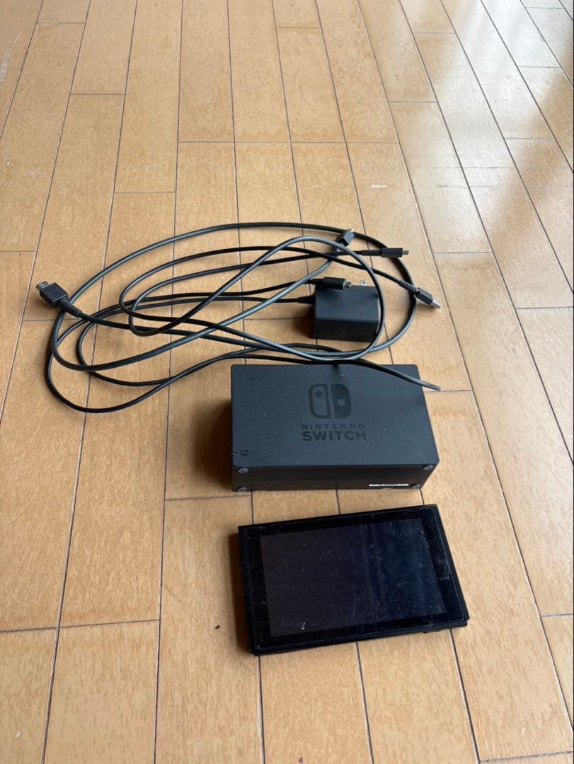 Nintendo Switch 本体 + 付属品 + ゲームカード