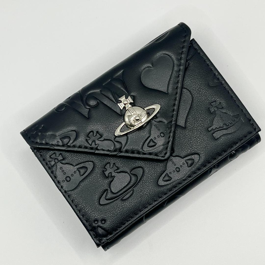 大人気 Vivienne Westwood 新品 黒 ミニ レター型 型押し