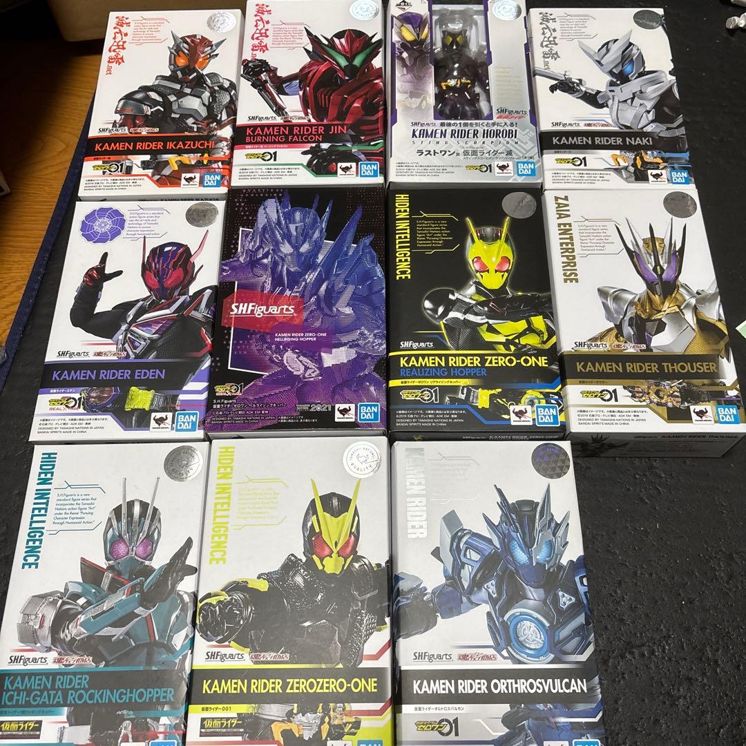 日*4様 ゼロワン系shフィギュアーツまとめ売り