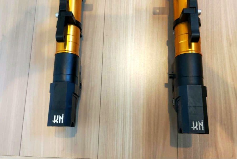 KN企画 スーパーフロントフォーク【ゴールド】シグナスX 【4/5型】260mm