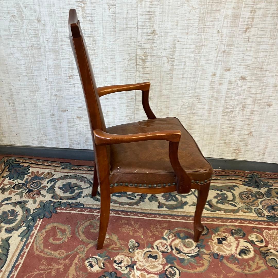 ④北欧レトロ マルニ 木製椅子 鋲打ちダイニングチェア ロビーチェアアームチェア