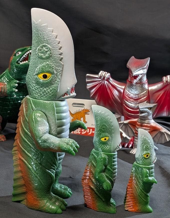 昭和ガメラ＆ギロン＆宇宙ギャオス（日東復刻・マルサン）ソフビフィギュア９体セット
