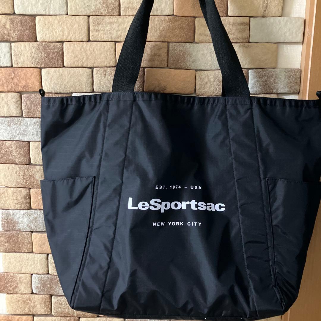 LeSportsac ショルダーバッグ（リバーシブル）