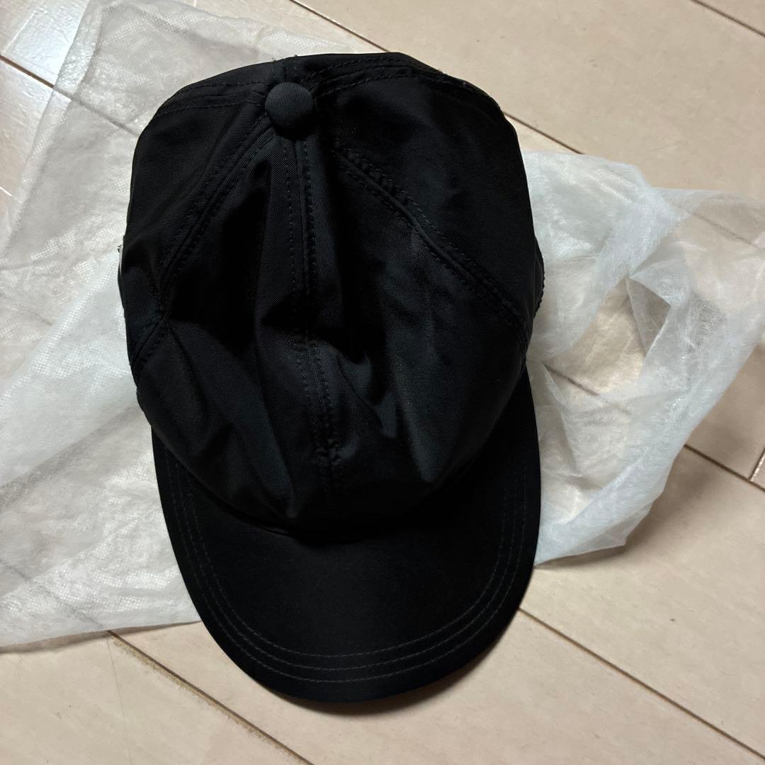 壱チロ　未使用　PRADA 黒 ベースボールキャップ