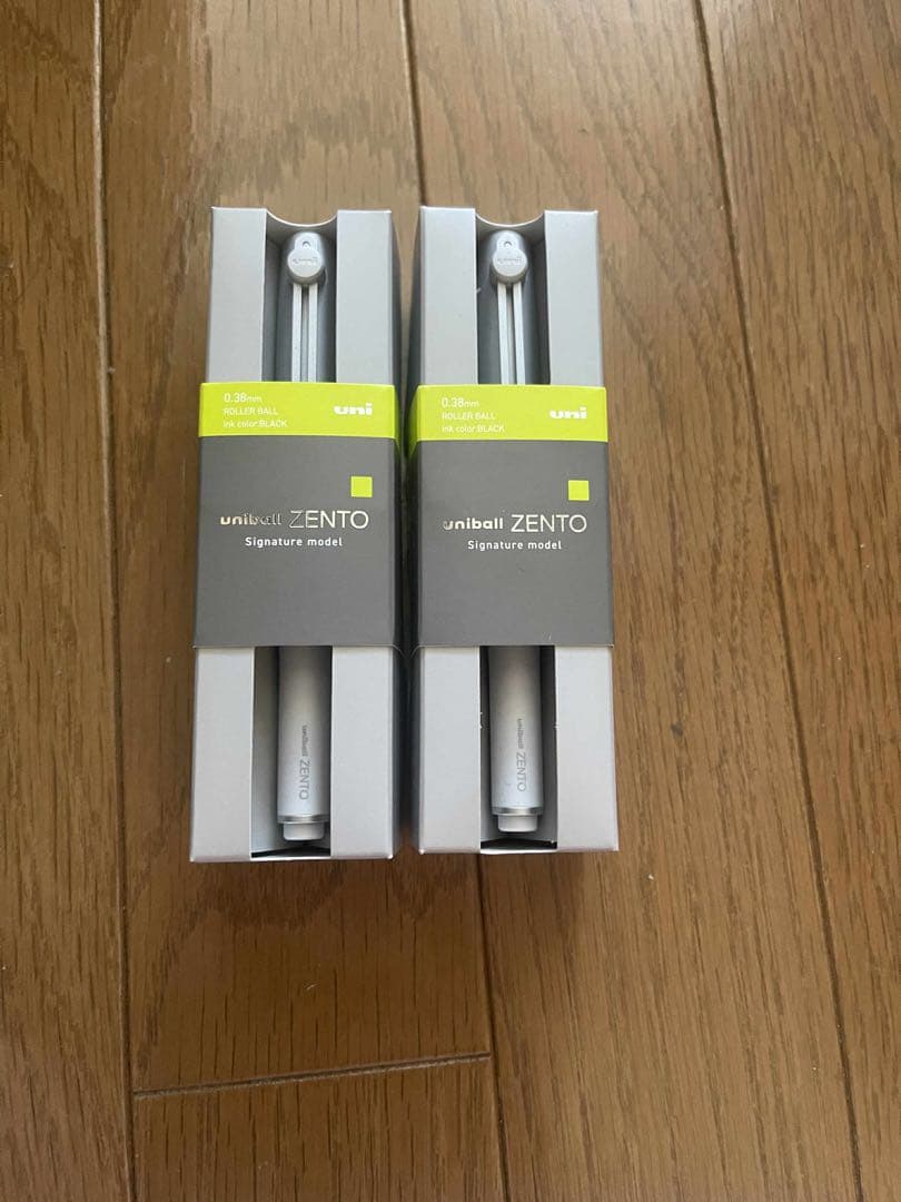 ユニボールゼント シグニチャーモデル　0.38mm　 シルバー　2本