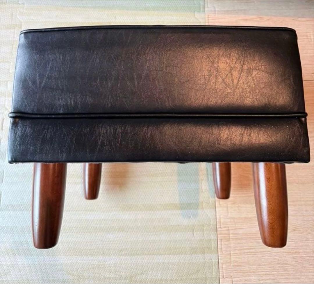 カリモク60 Kチェア 1シーター ブラック オットマン セット