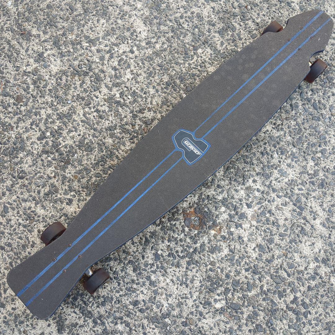 GRAVITY　ダウンヒル　ロングスケートボード　47インチ　ランダルトラック