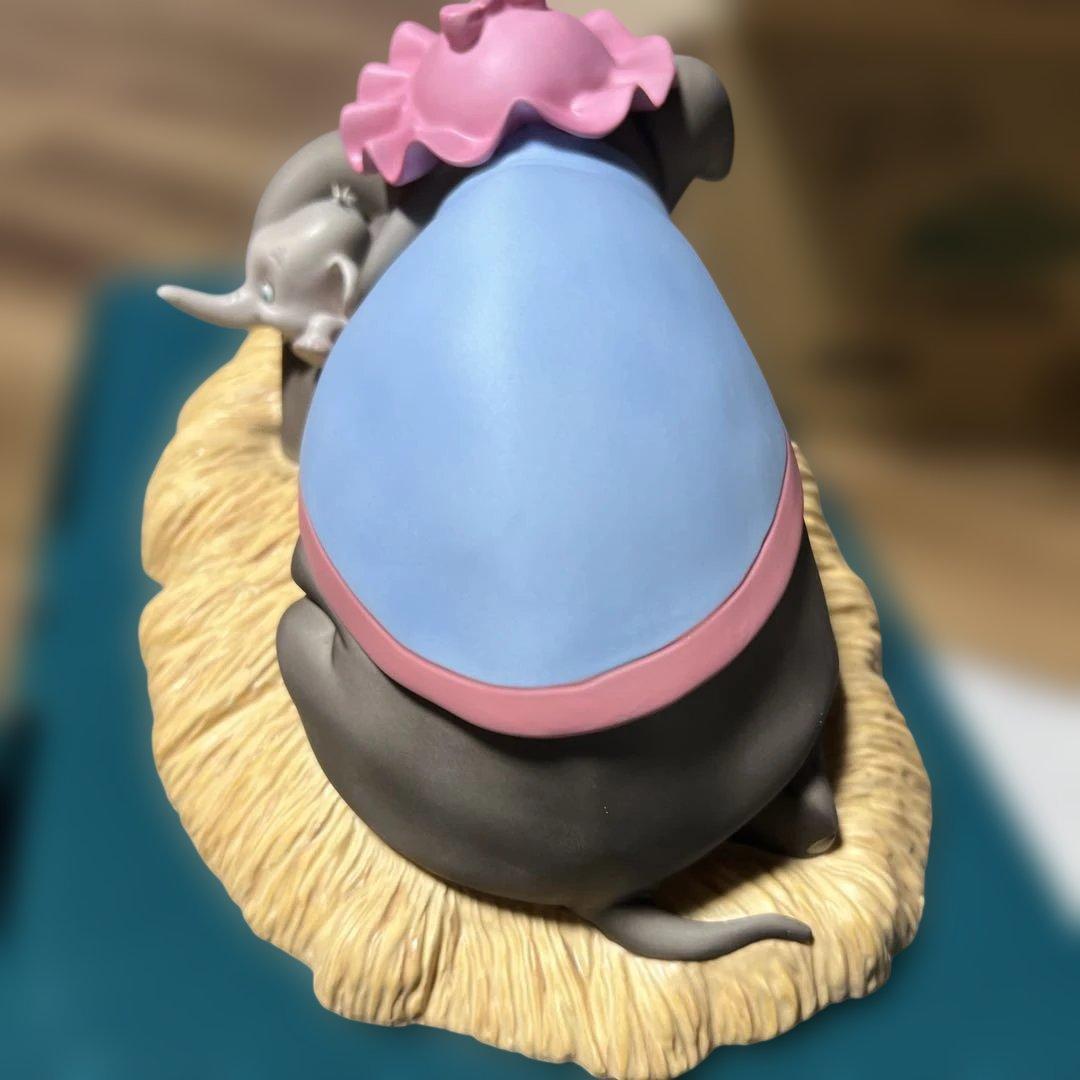 ディズニー陶器ダンボ置物