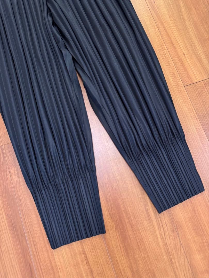 美品 PLEATS PLEASE ブラック サルエルパンツ