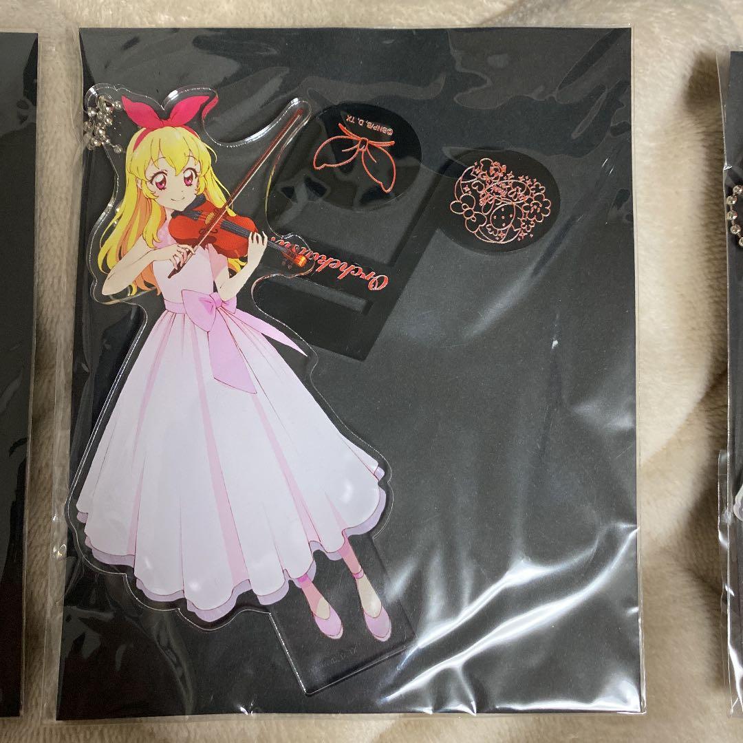 オケカツ！アクリルバッジスタンドキーホルダー　5種セット