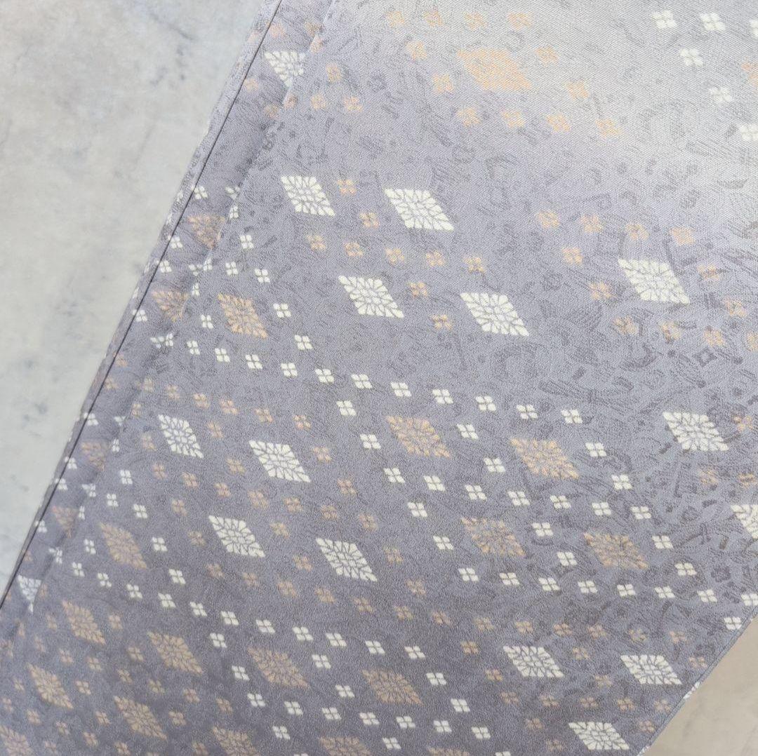 訪問着単品　付下げ正絹　シルバーグレー　パールトーン　幻想　A1r