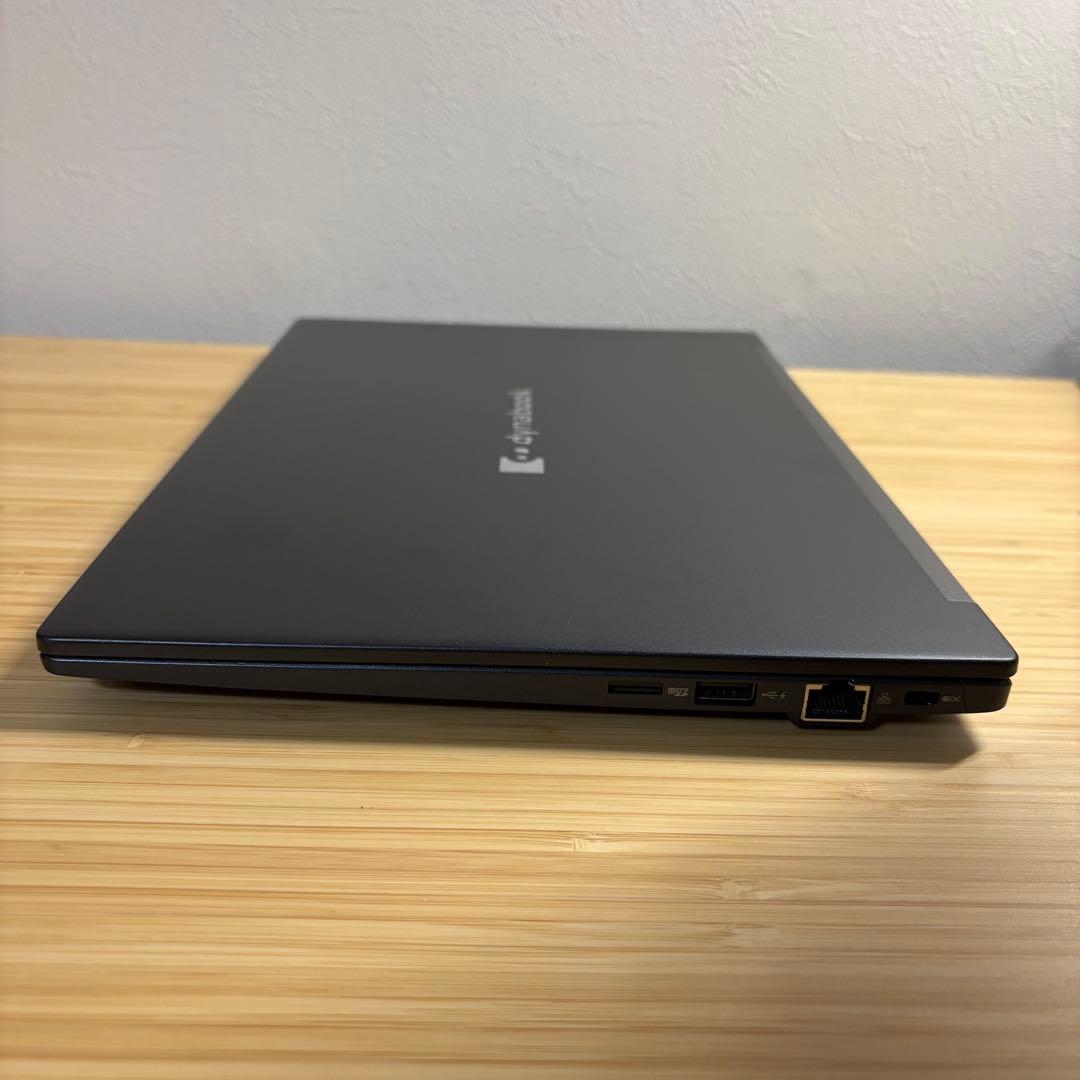 dynabook GS4 11世代 i5 12G/512G office2021