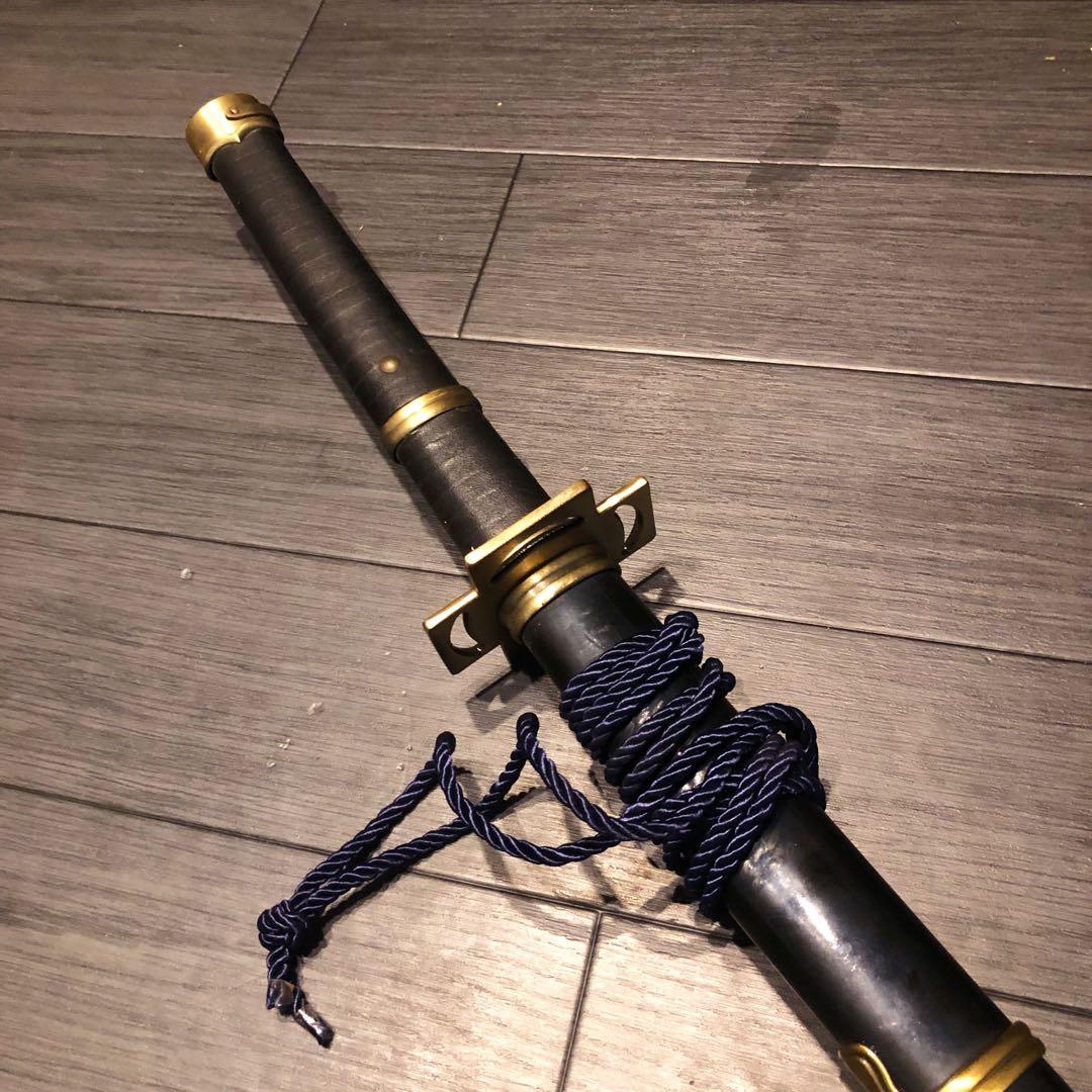 模造刀　刀　雪走　二代鬼徹　虎徹　金鍔黒漆拵え　ワンピース