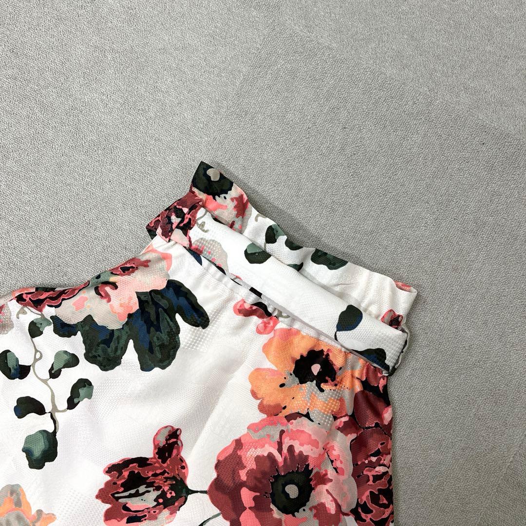 ★新品★ GRACE CONTINENTAL フレアスカート　花柄　Mサイズ