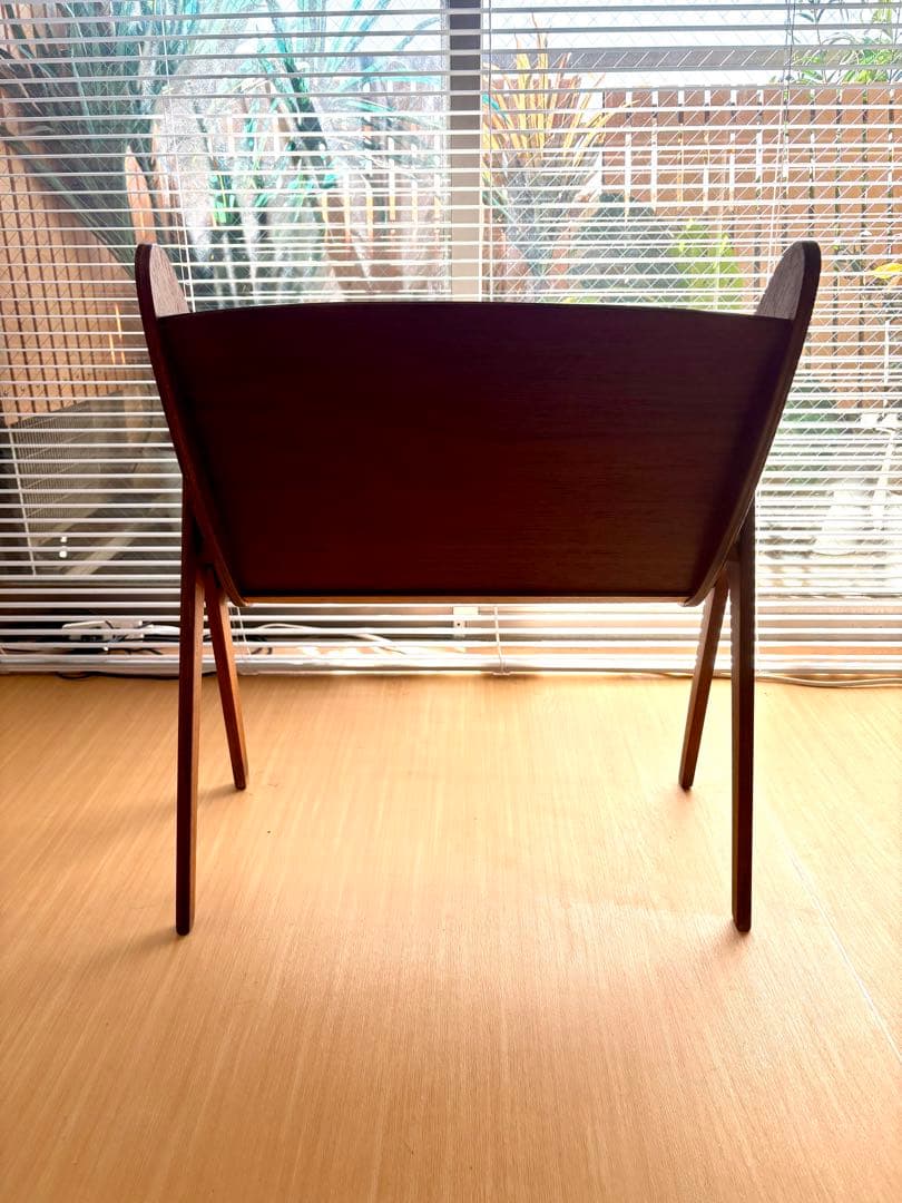 北欧家具　チーク製ヴィンテージマガジンラック