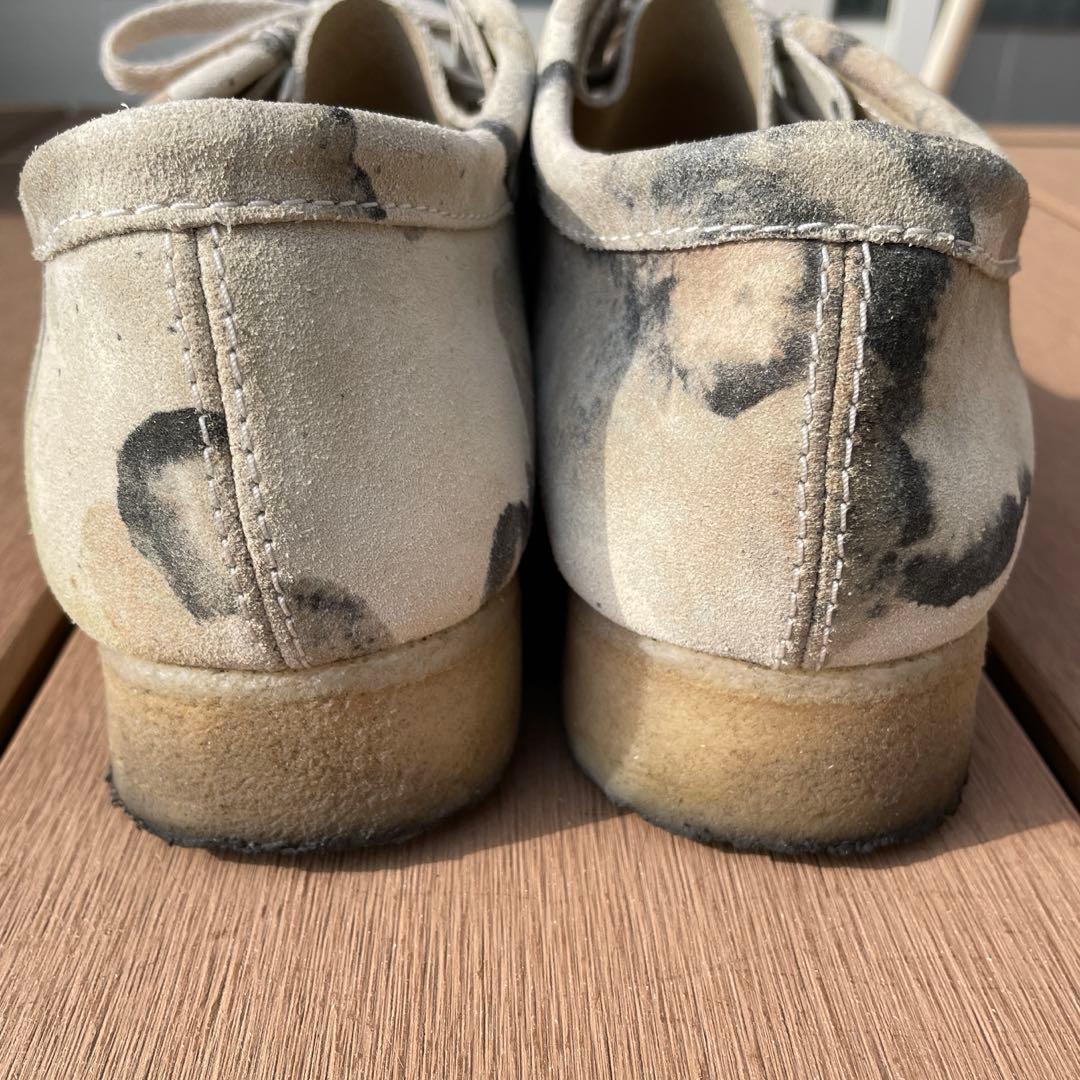 靴 CLARKS ORIGINALS WALLABEE Off WHITE CAMO