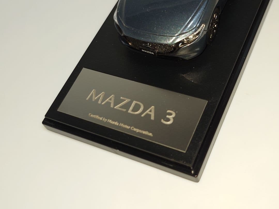 マツダ正規品 マツダ3 1/43 ミニカー グレー