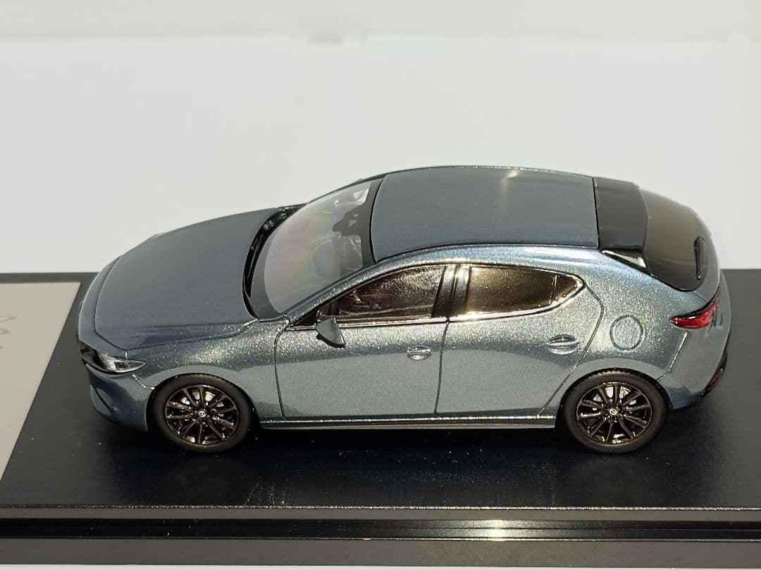マツダ正規品 マツダ3 1/43 ミニカー グレー