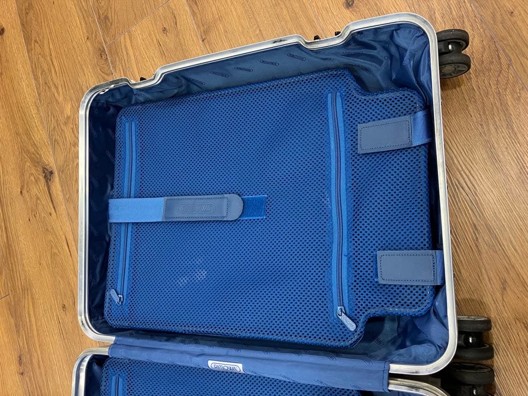 【RIMOWA】 トパーズ 32L 2輪