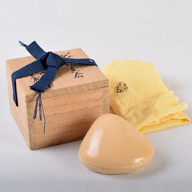 茶道具　萩焼　十二代　田原陶兵衛作　蛤香合　共布共箱　V　8754