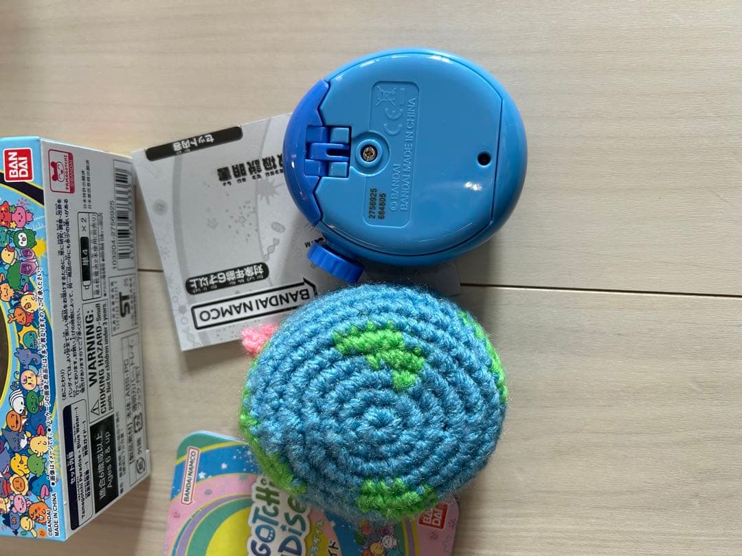 たまごっちパラダイス本体（ブルー ） と手作りカバー